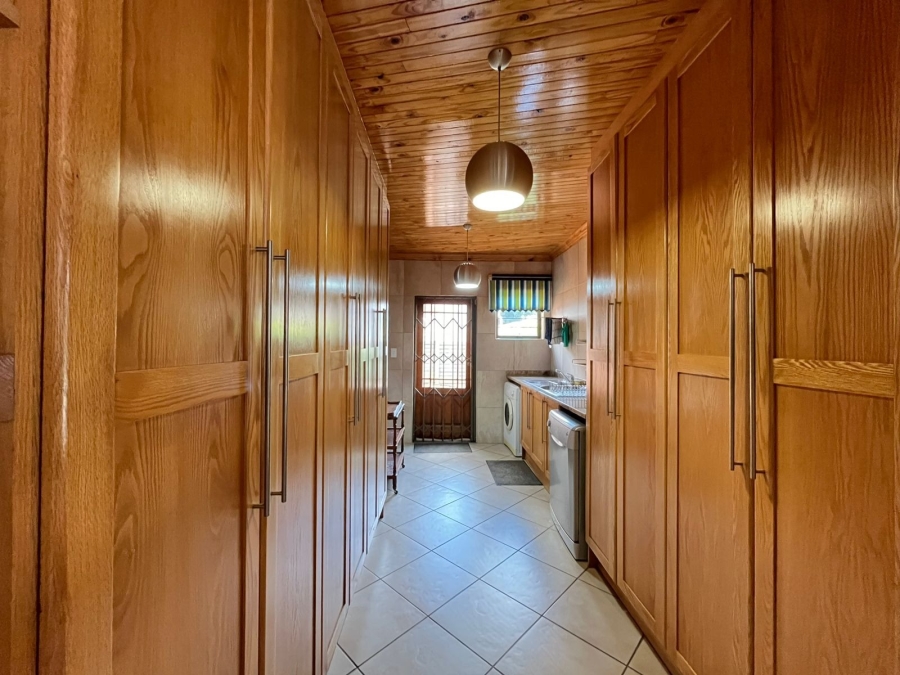 3 Bedroom Property for Sale in Protea Park North West